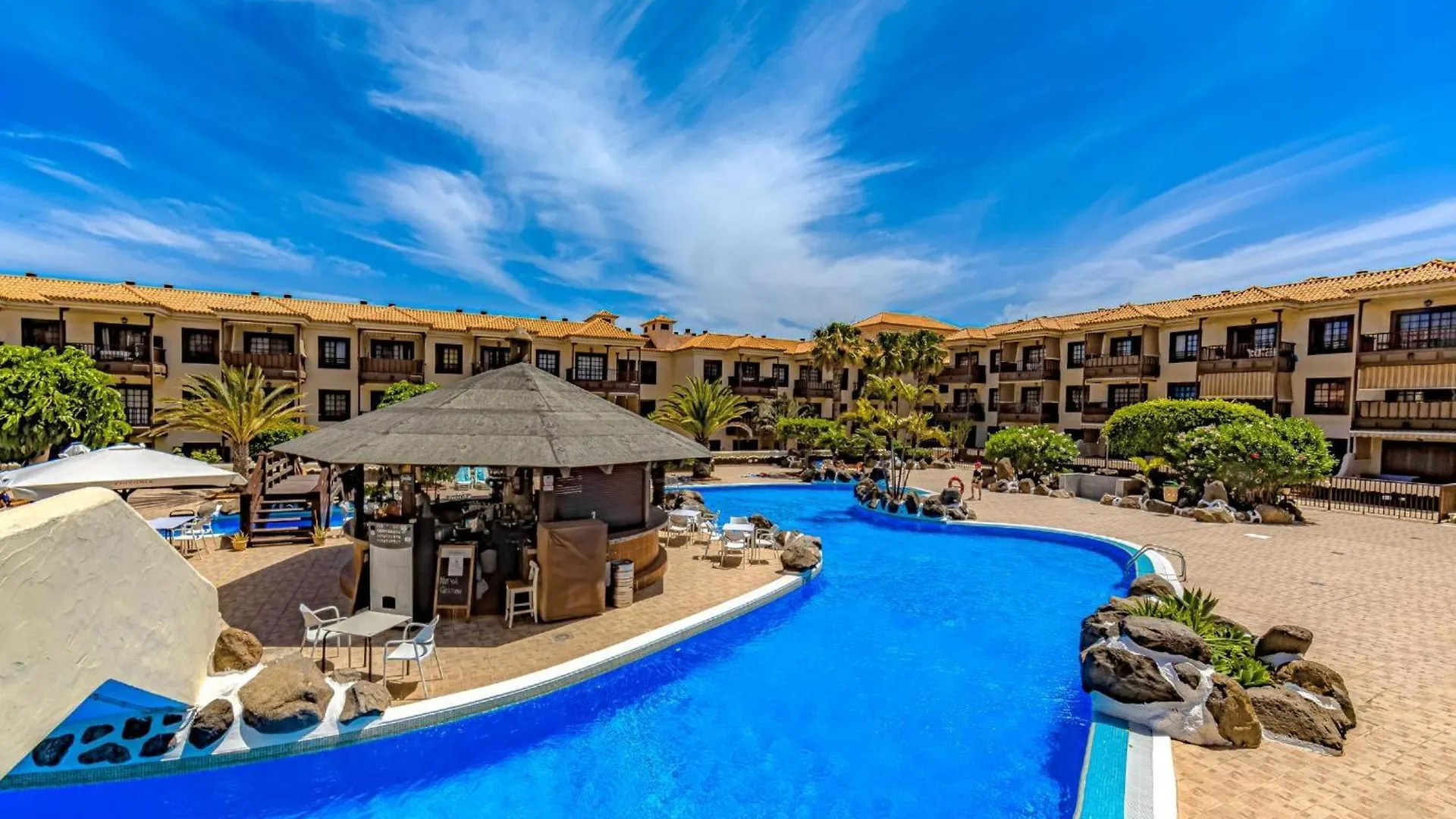Atlantis 3 One Bedroom, Sea Front联系方式