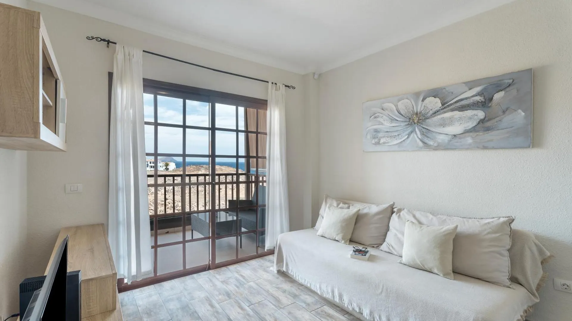公寓 Atlantis 3 One Bedroom, Sea Front 德尔锡伦西奥海岸
